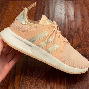 WOMENS SIZE 4 ADIDAS HOLOGRAPHIC STRIPED SHOES!